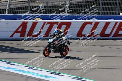 media/Aug-27-2022-Fastrack Riders (Sat) [[c588535105]]/Level 1/Session 1 Start Finish/
